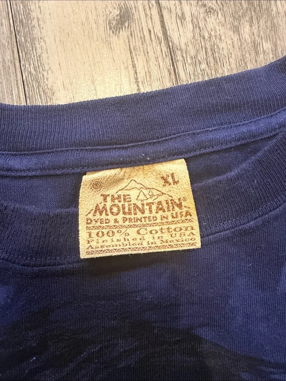 The Mountain Navy tie-dye T shirt - Picture 2 of 4